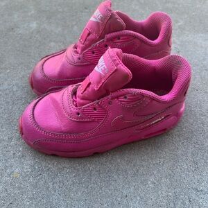 Nike Kids airmax pink girls  Fuchsia Sneakers